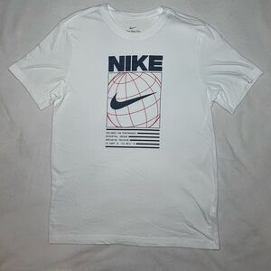 Nike T-Shirt